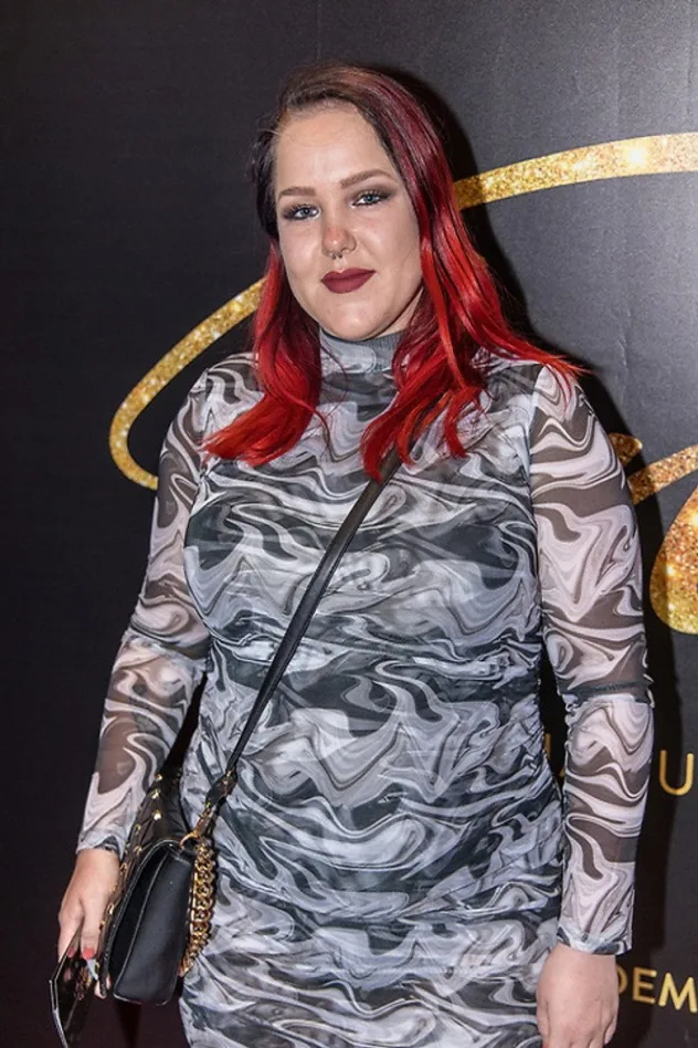 Credit poster