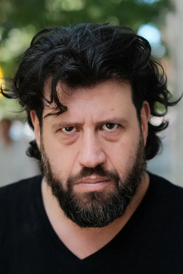 Cover image for Puzsér Róbert