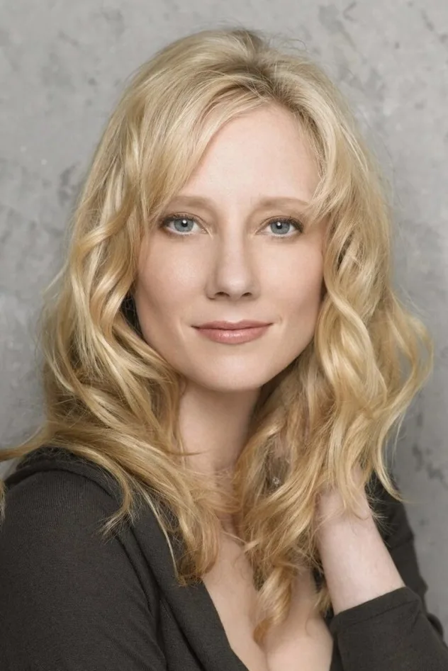 Anne Heche fotoğrafı