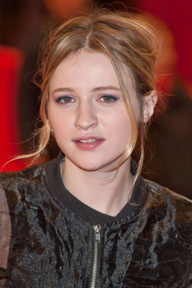 Christa Théret fotoğrafı