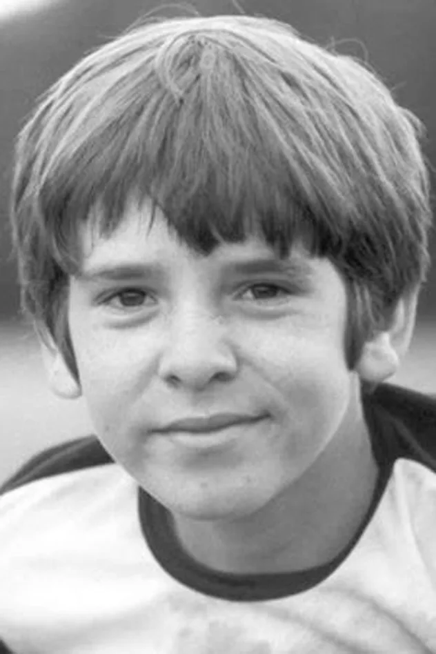 Gary Russell fotoğrafı