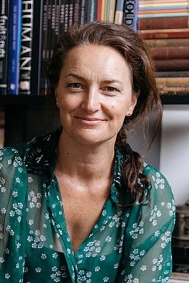 Sally Aitken fotoğrafı