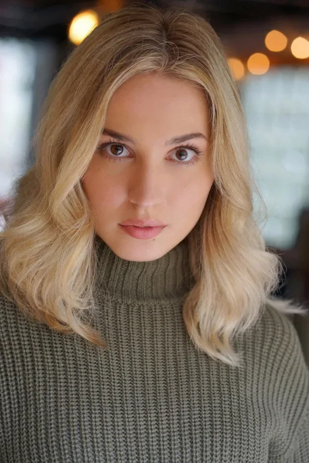 Обложка для Hannah Malone