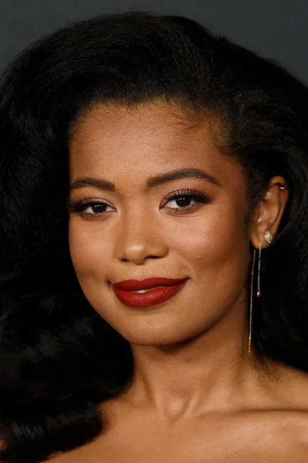 Jaz Sinclair fotoğrafı