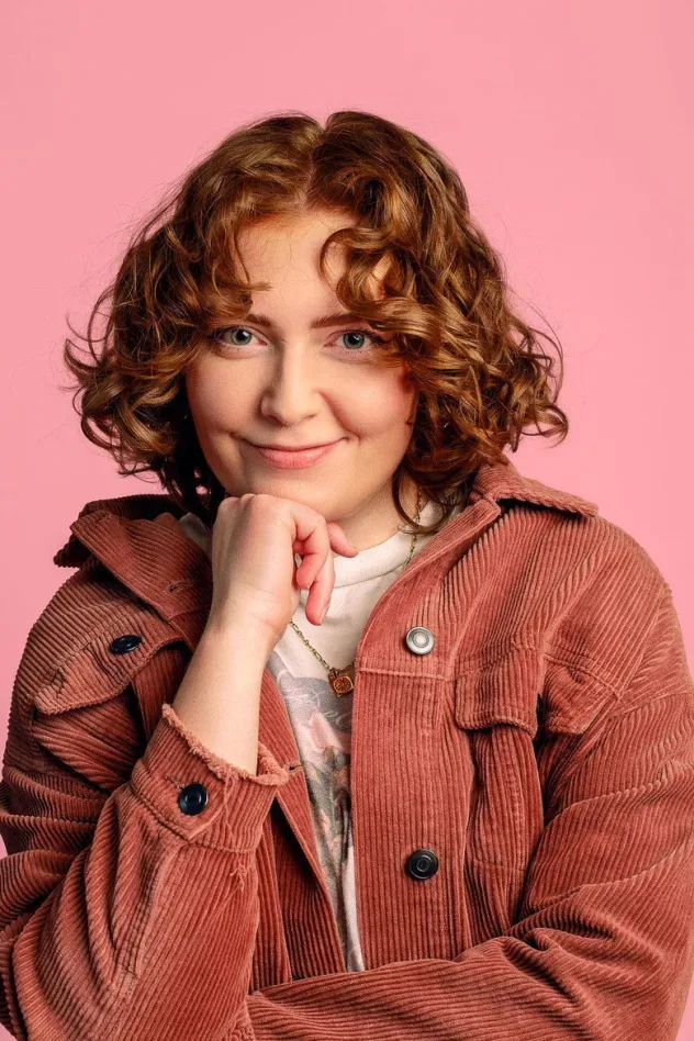 Alice Oseman için kapak görseli
