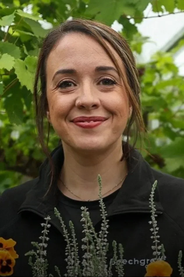 Обложка для Ruth Vichos
