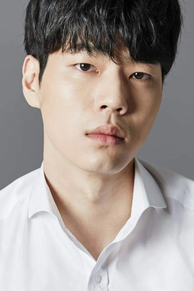 Kim Jong-hoon fotoğrafı