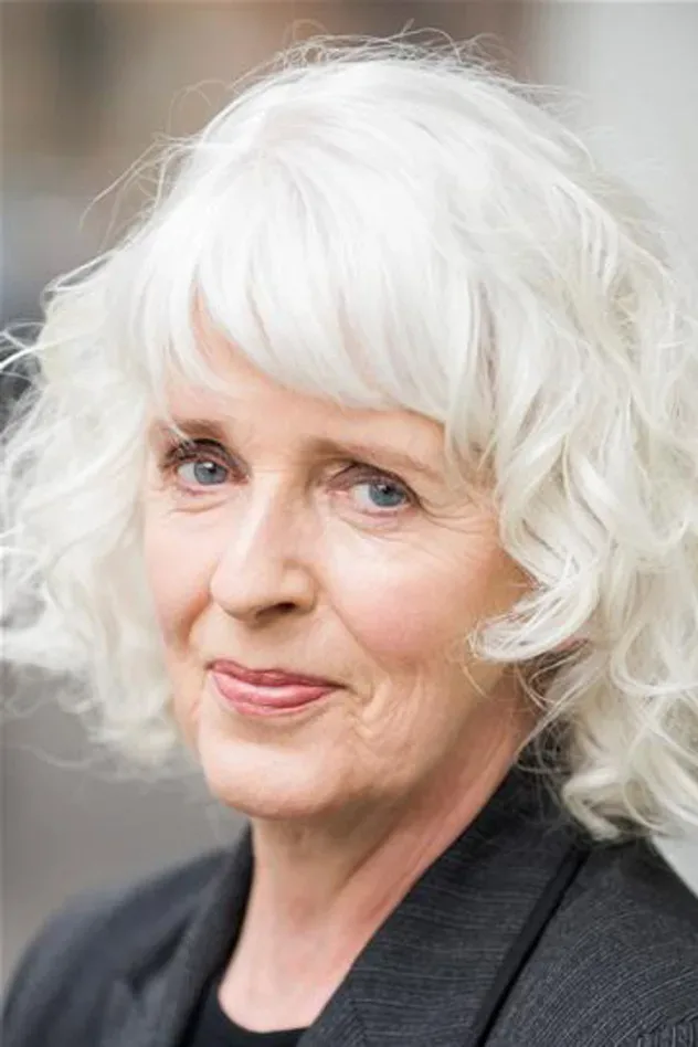 Обложка для Julia Dearden