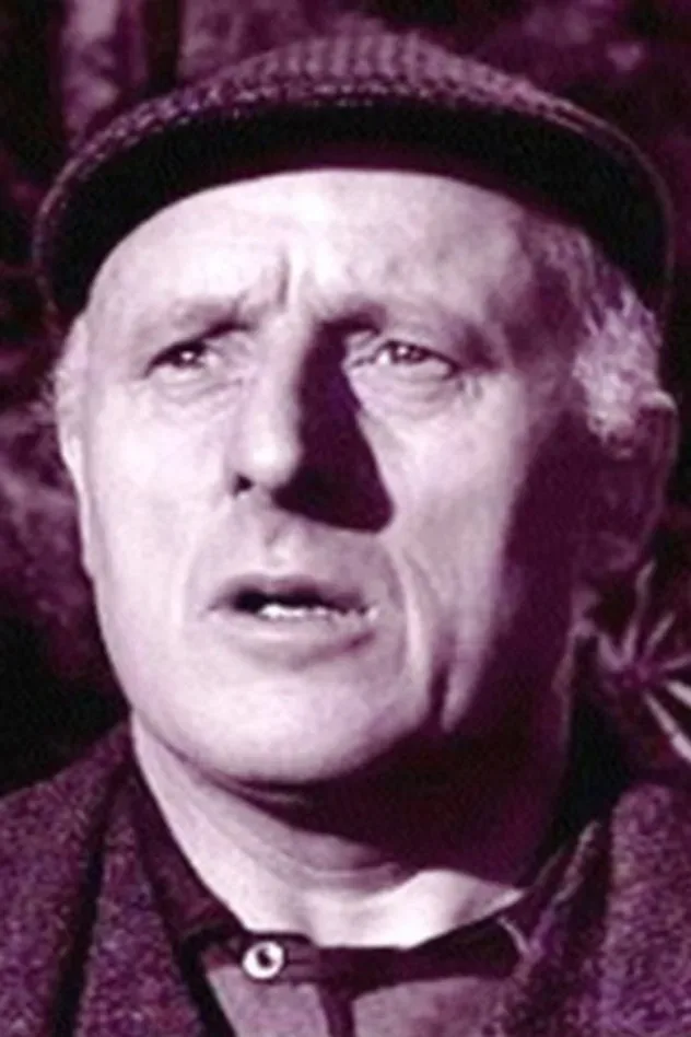 صورة الغلاف لـ Donald Bisset