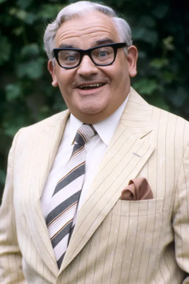 صورة الغلاف لـ Ronnie Barker