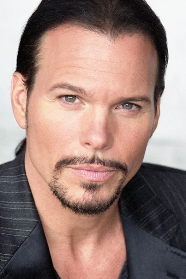 Sean McNabb fotoğrafı