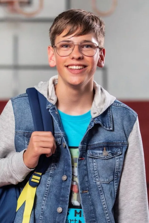 Credit poster