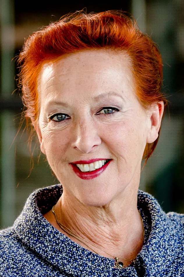 Loes Luca fotoğrafı