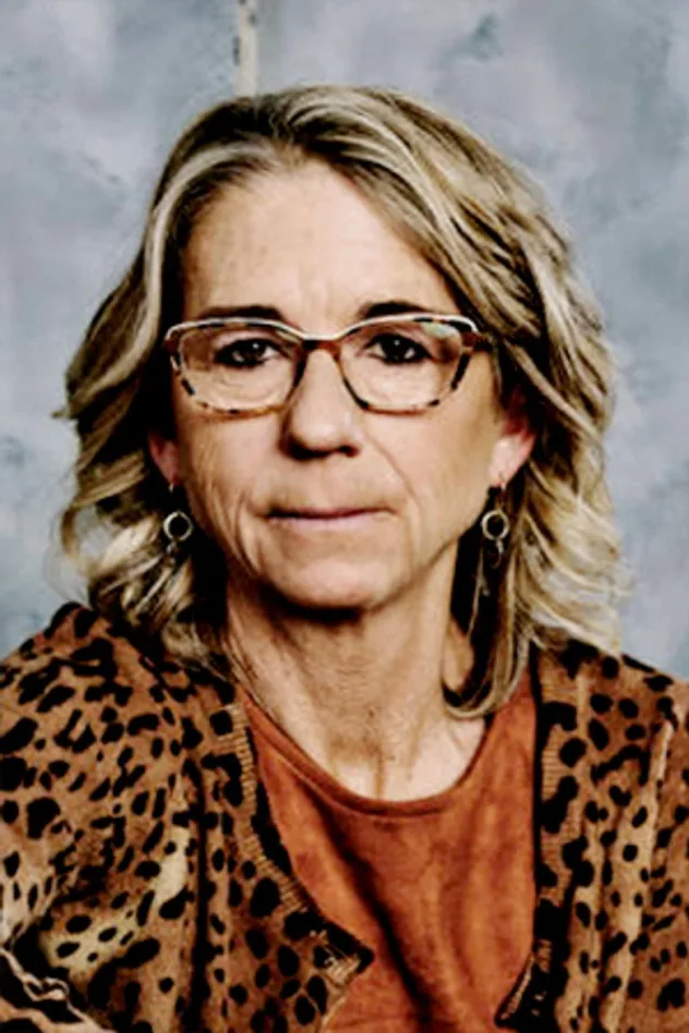 Alison Ellwood fotoğrafı