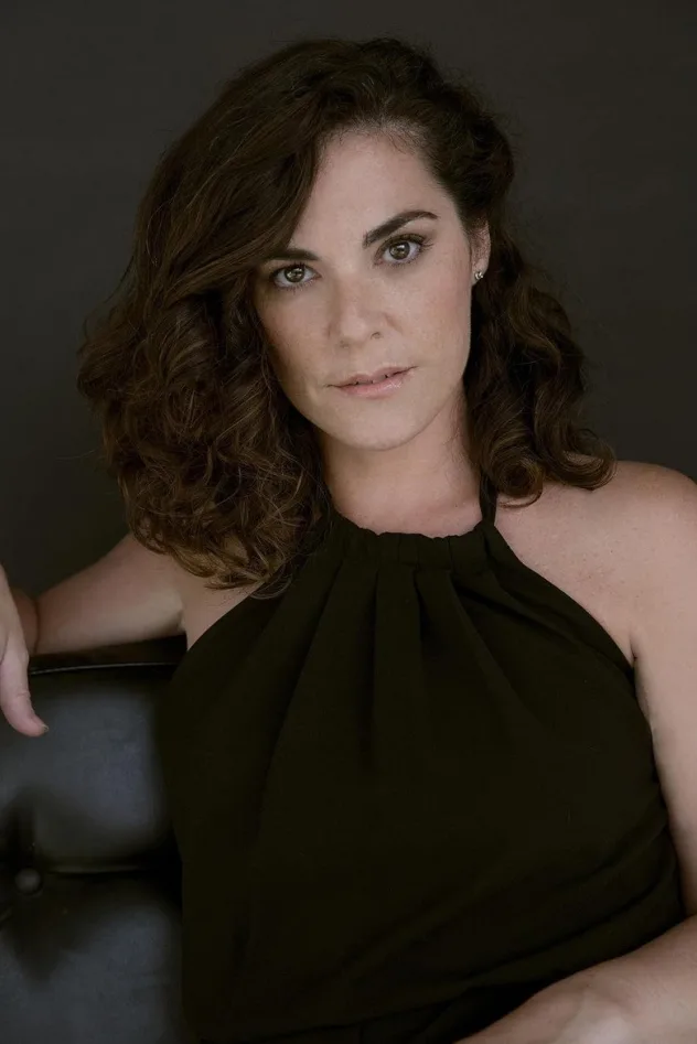 Esther Noya photo
