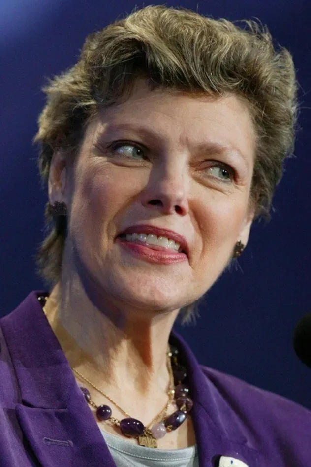 Обложка для Cokie Roberts