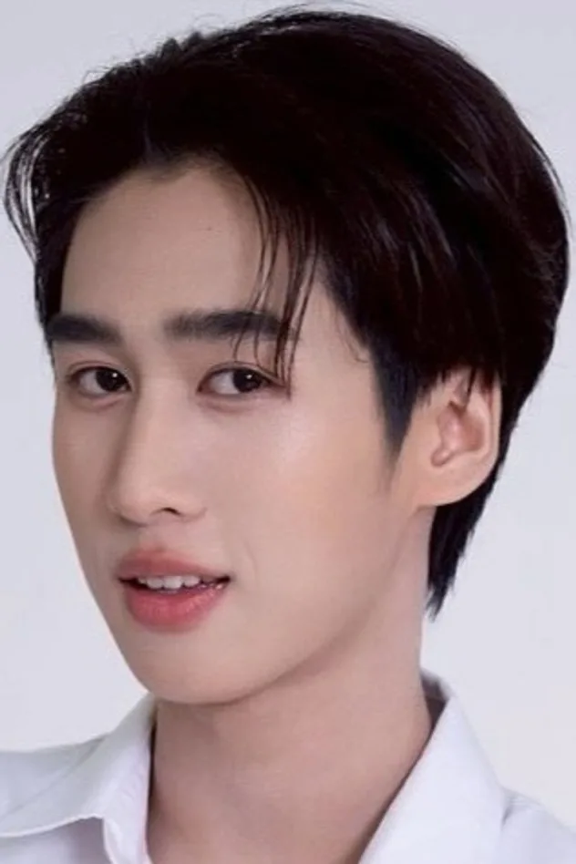 Cover image for รัฐวิชญ์ มีชัย