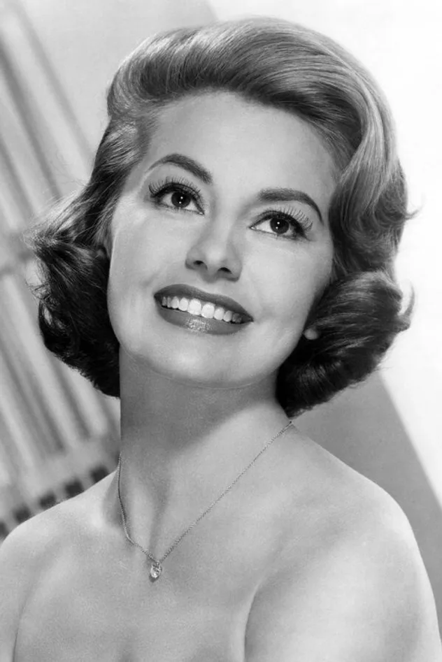 Cyd Charisse fotoğrafı