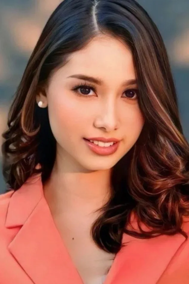 Adriana Ghafar fotoğrafı