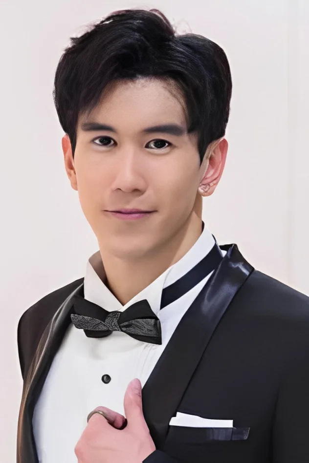 พศุฑย์ พงศ์พศุตม์ photo