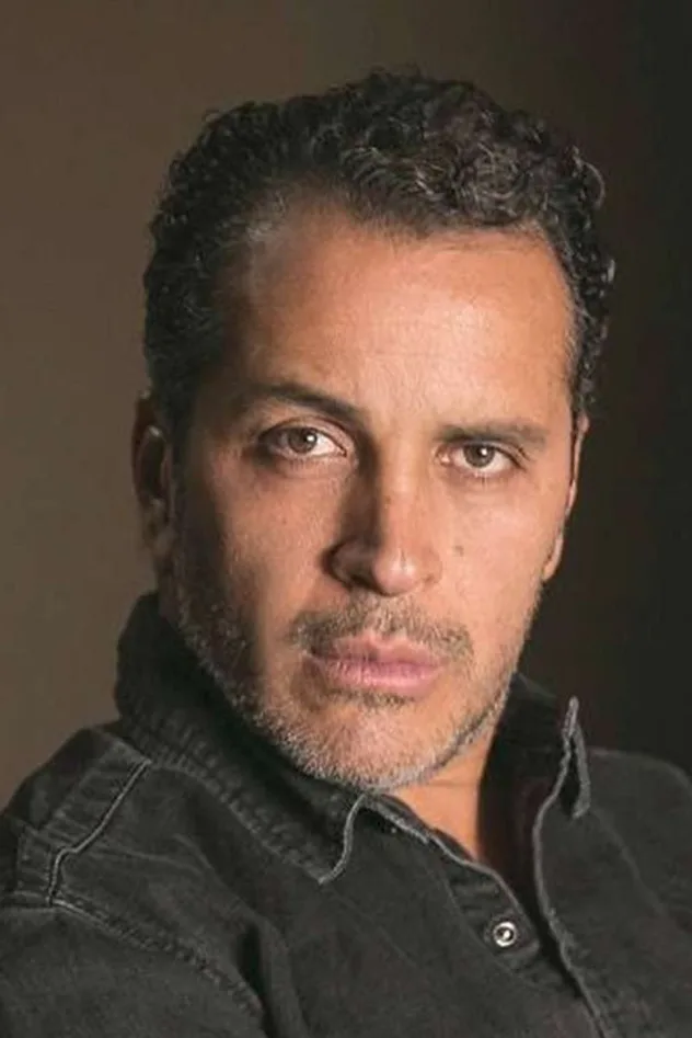 Gustavo Loza fotoğrafı