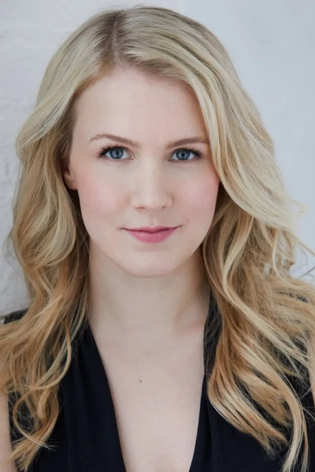 Ginna Claire photo