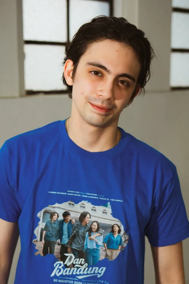 Theo Supple fotoğrafı