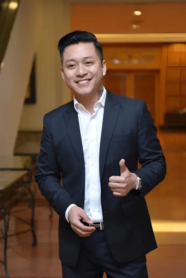 Tuấn Hưng fotoğrafı