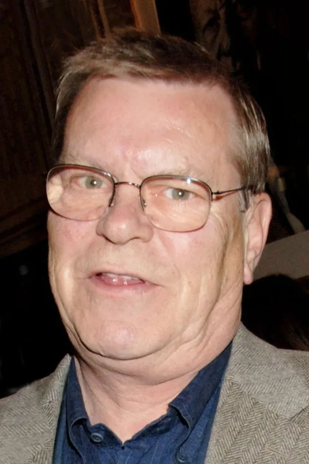 Warren Clarke fotoğrafı