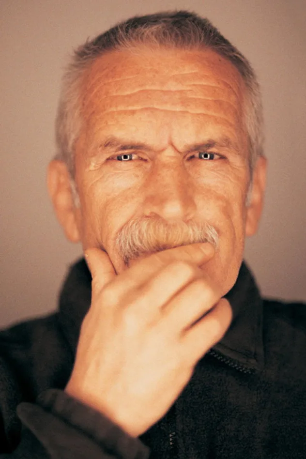 Yavuz Özkan için kapak görseli