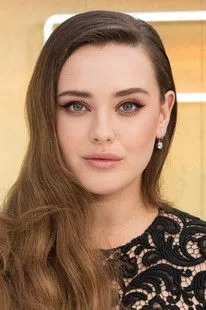 Katherine Langford fotoğrafı