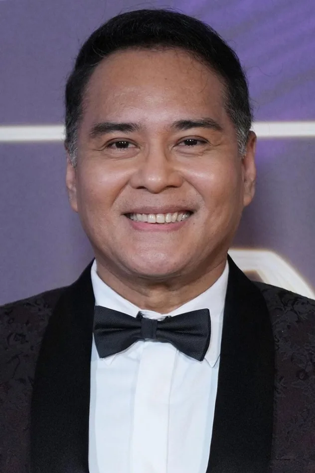 John Arcilla fotoğrafı