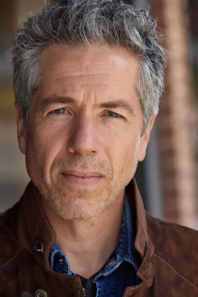 Douglas Weston fotoğrafı