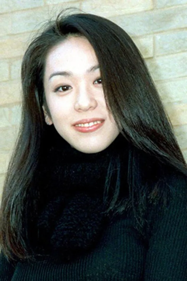 遊井亮子 fotoğrafı