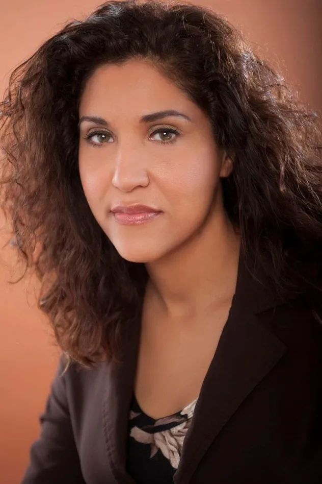 Suzanne Coy fotoğrafı