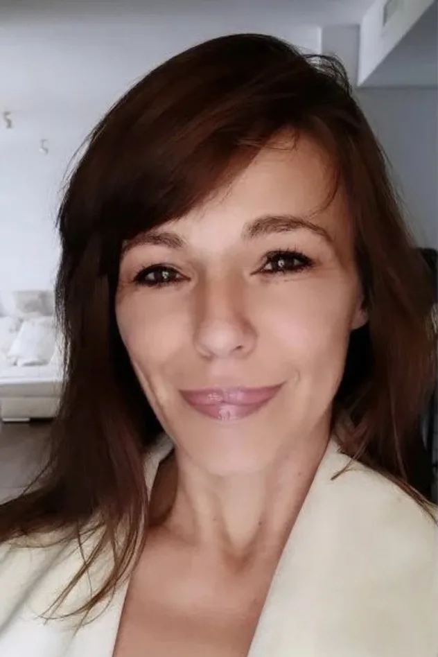 صورة الغلاف لـ Anne Meson