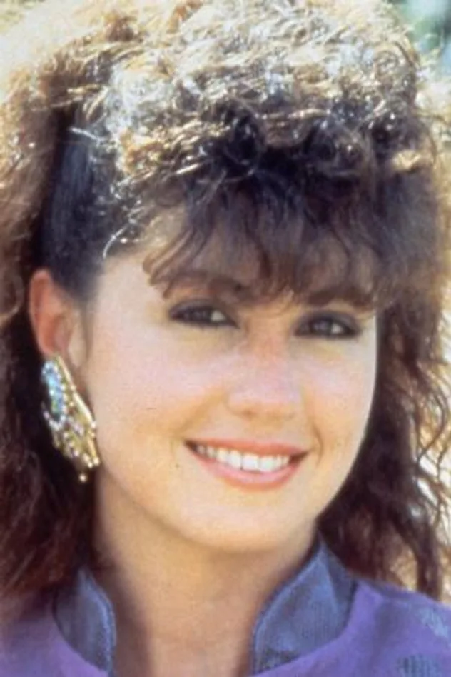 Cover image for Mariela Alcala