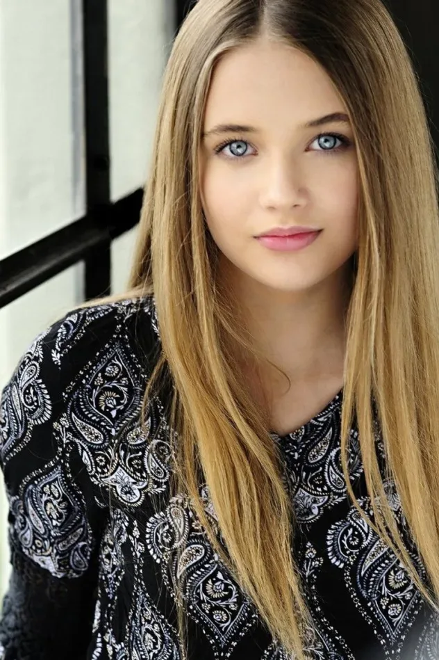 Обложка для Reylynn Caster