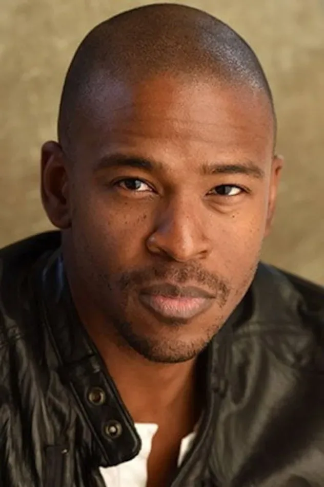 صورة الغلاف لـ Mike Wade