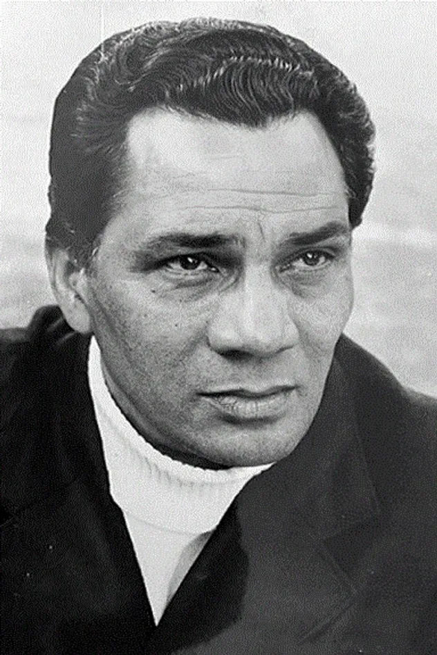 صورة الغلاف لـ Enrique Lucero