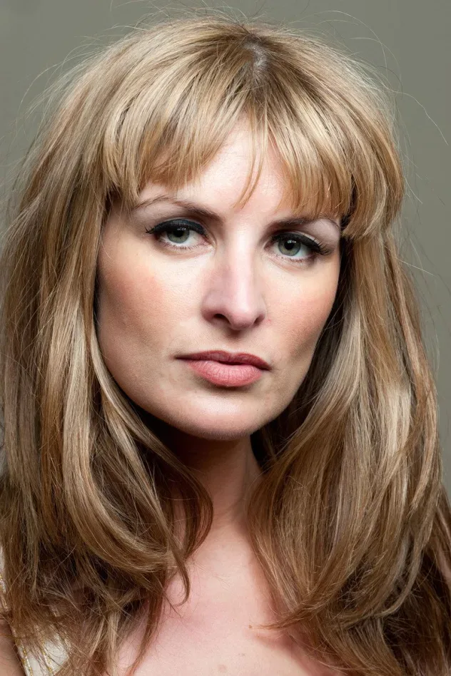 Обложка для Lesley Harcourt