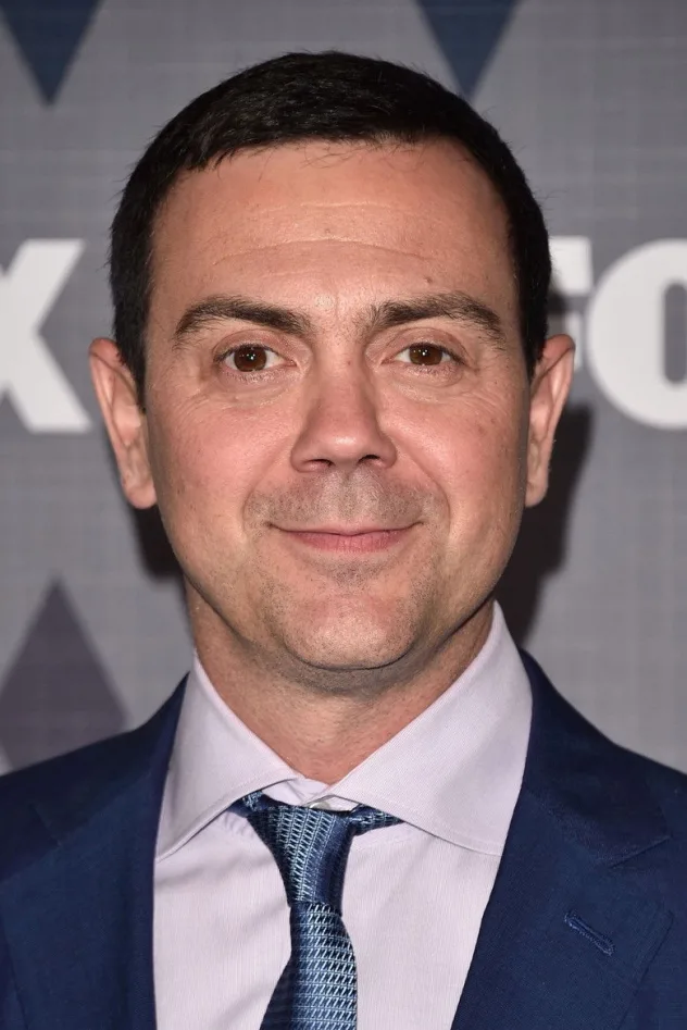 Joe Lo Truglio fotoğrafı