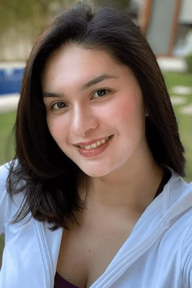 Pauleen Luna için kapak görseli
