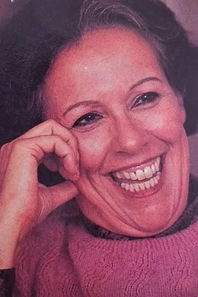 Delfina Guido için kapak görseli