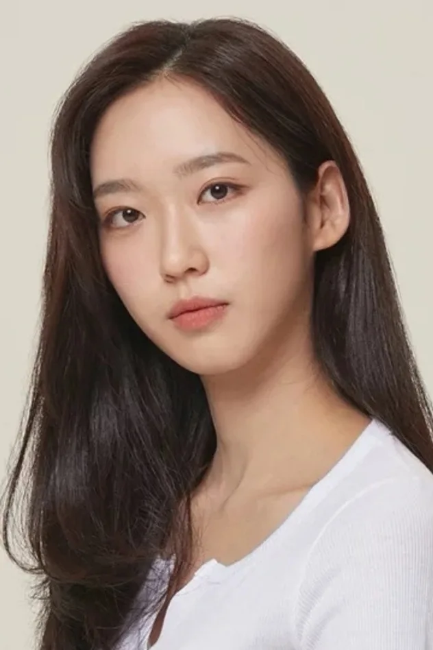 Han Ji-hyeon fotoğrafı