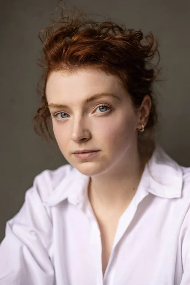 صورة الغلاف لـ Rhian Blundell