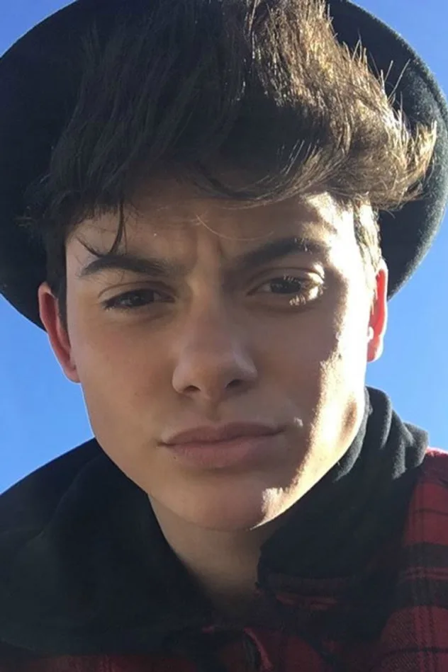 Tyler DiChiara için kapak görseli