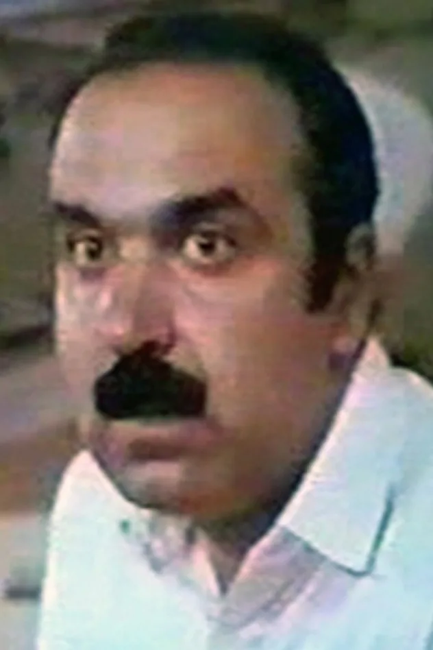 Arif Kərimov için kapak görseli