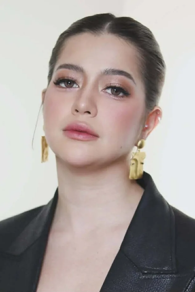 Cover image for Sue Ramirez