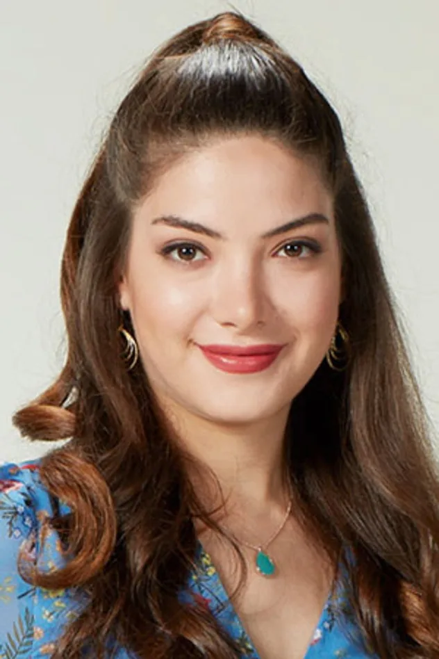 Cover image for Özlem Mahmutoğlu